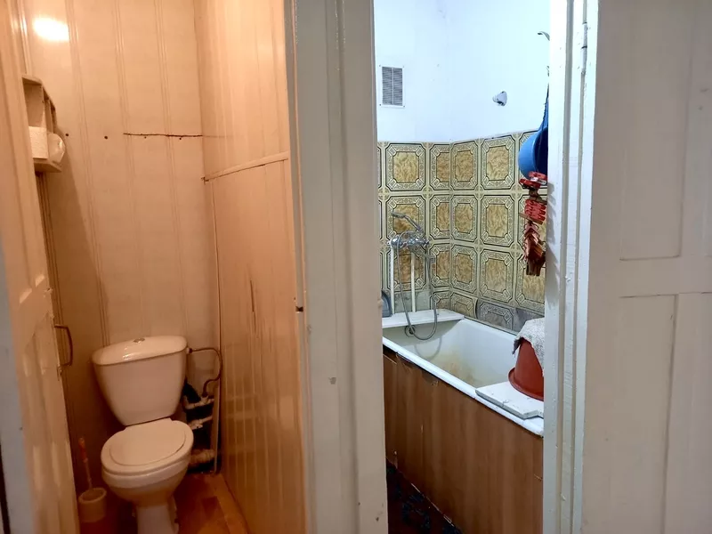 Продается 4-комнатная квартира,  63, 25 м²,  этаж 1/5 — Жезказган,  6 мкр 4